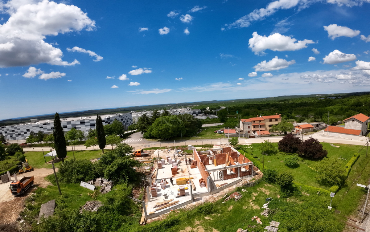 Appartamento di lusso con terrazza benessere a Kanfanar – nuova costruzione