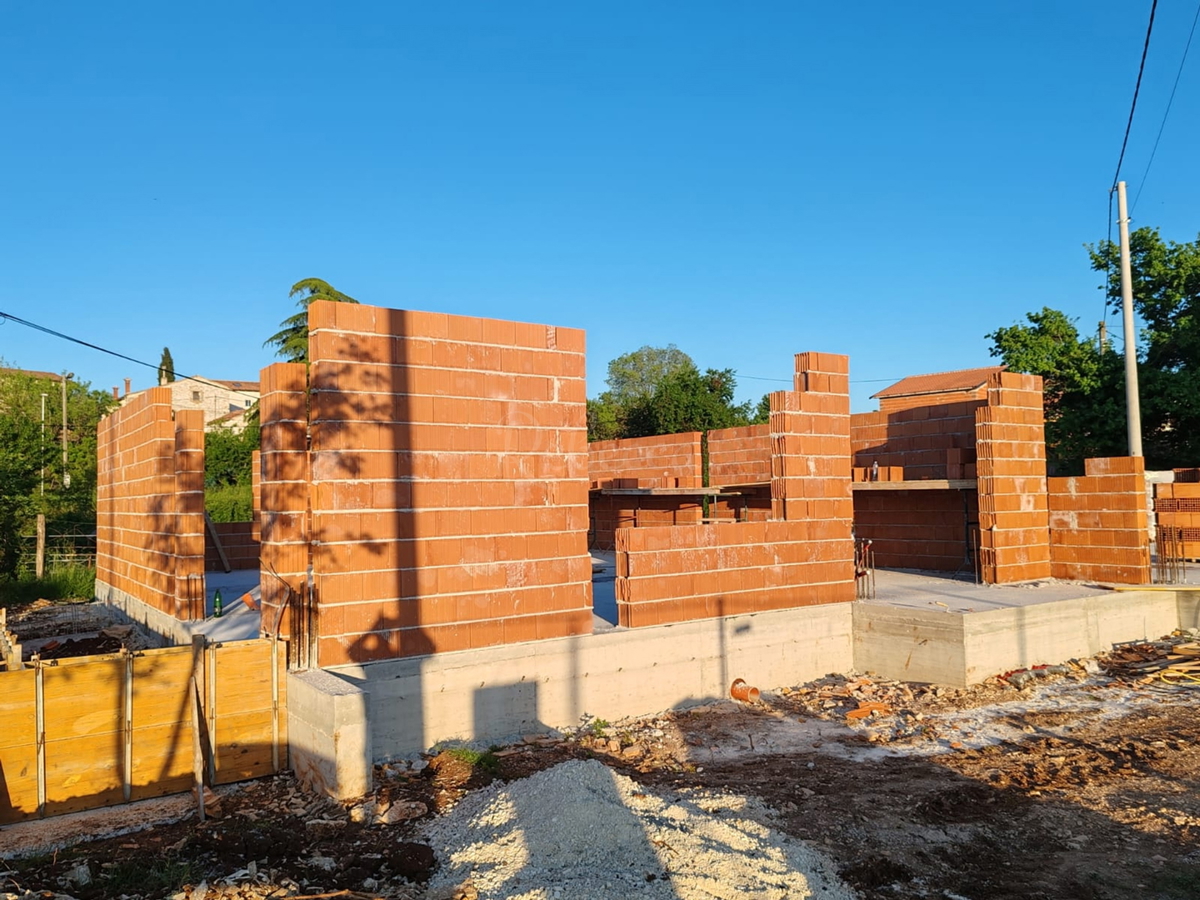 Appartamento di lusso con terrazza benessere a Kanfanar – nuova costruzione