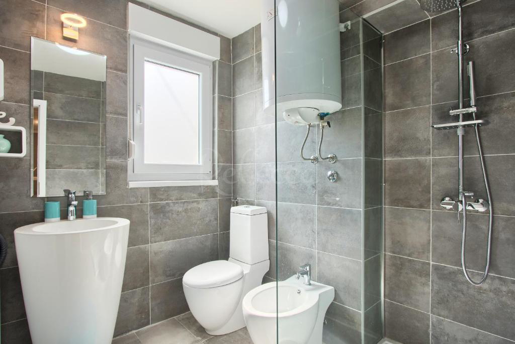 Appartamento 43,60 m2, 2 camere, parcheggio, Pola