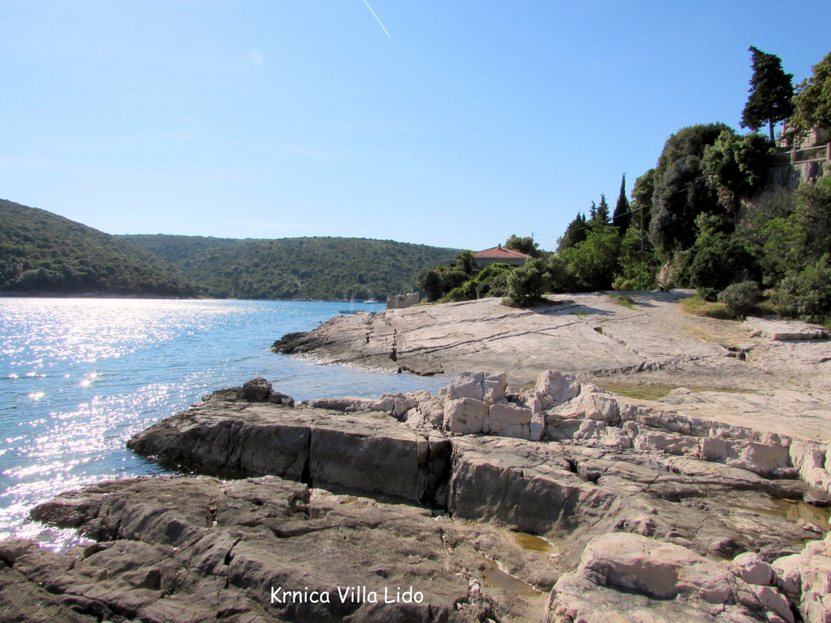 KRNICA: CASA IN PIETRA D&apos;ISTRIA RISTRUTTURATA