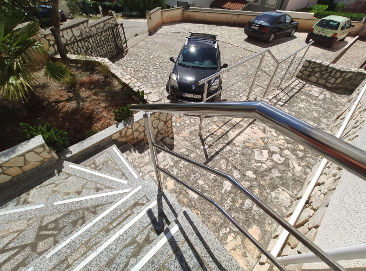 OPPORTUNITÀ! Casa Veruda Porat, a 250 m dal mare