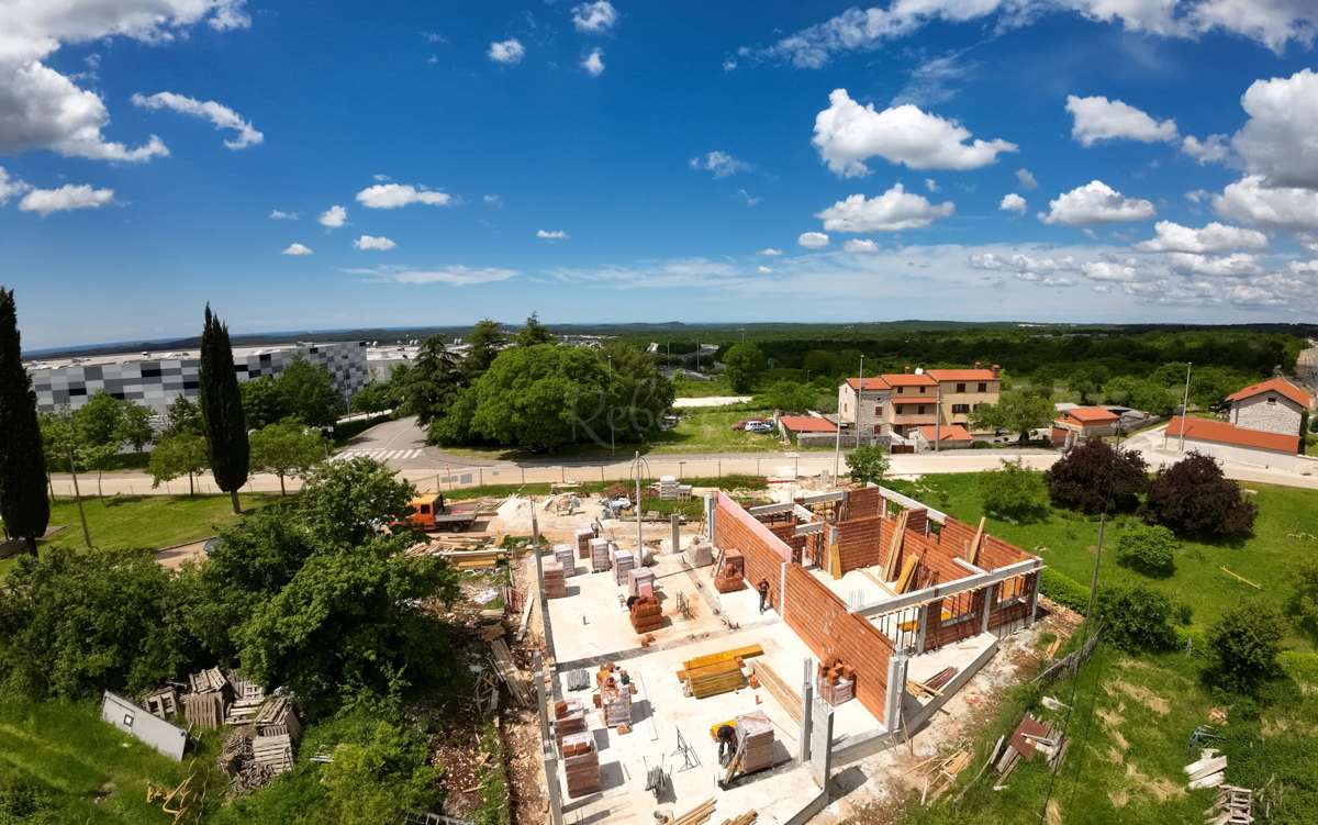 Appartamento di lusso con terrazza benessere a Kanfanar – nuova costruzione