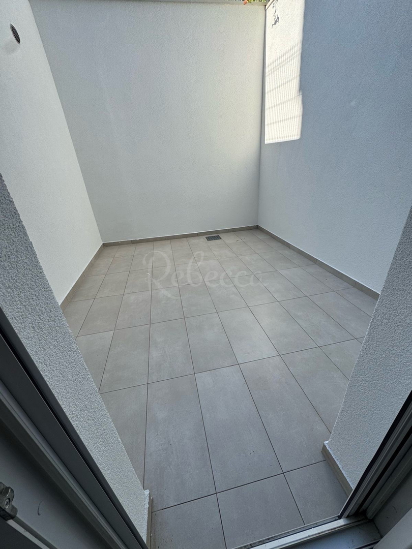 Pola, Gregovica, appartamento con 2 camere da letto, giardino, parcheggio