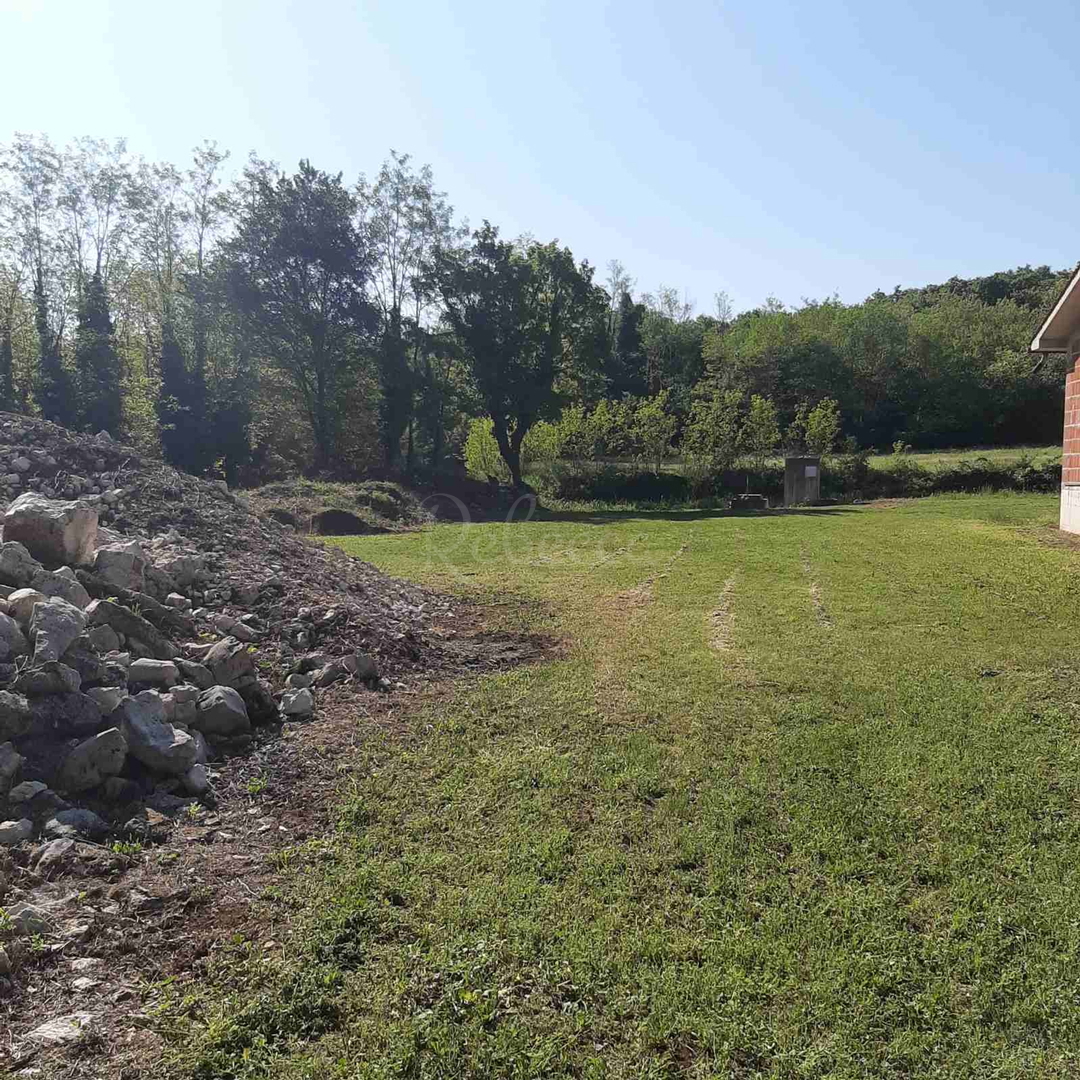 CROAZIA, ISTRIA, TINJAN: TERRENO EDIFICABILE 1163 m2