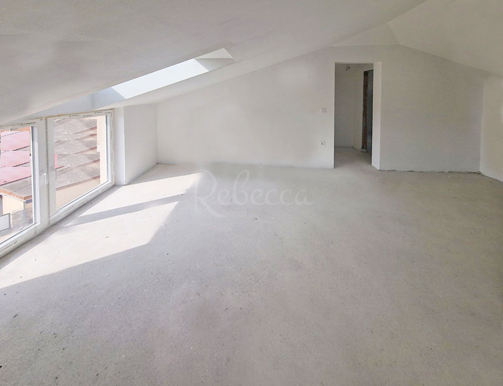 Appartamento 66 m2, 2 camere da letto, vista mare, Lisignano