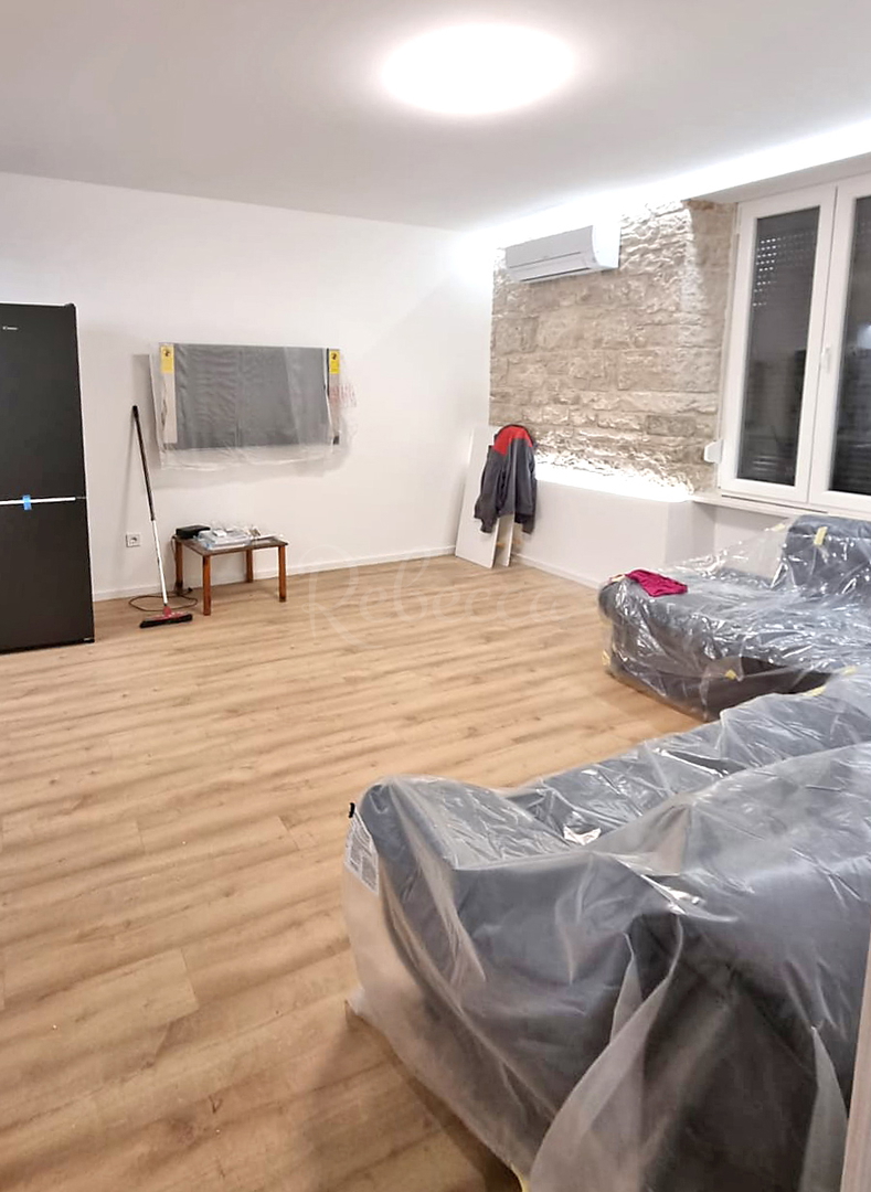 Pola, Stoja, appartamento 72 m2, piano terra, completamente ristrutturato