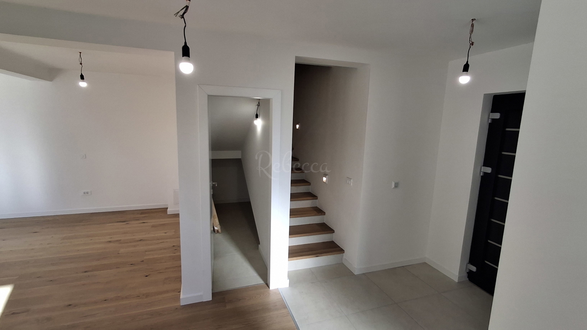 Appartamenti moderni in un nuovo edificio nel centro di Labin