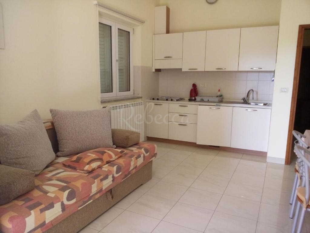 Villa con appartamenti, vista mare, Premantura