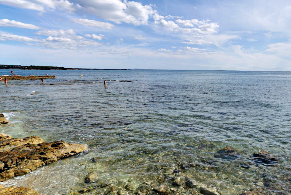 Istria, Cittanova, hotel vicino al mare, OCCASIONE!!!