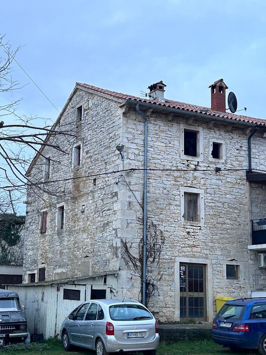 ISTRIA, BUJE, BIBALI, DOPPIA PALAZZINA IN VENDITA