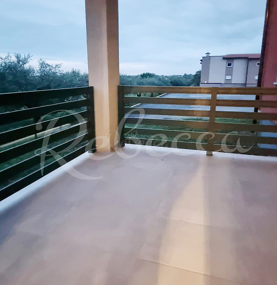 ISTRIA, BRTONIGLA, APPARTAMENTO 84 M2, 2 camere da letto + cameretta