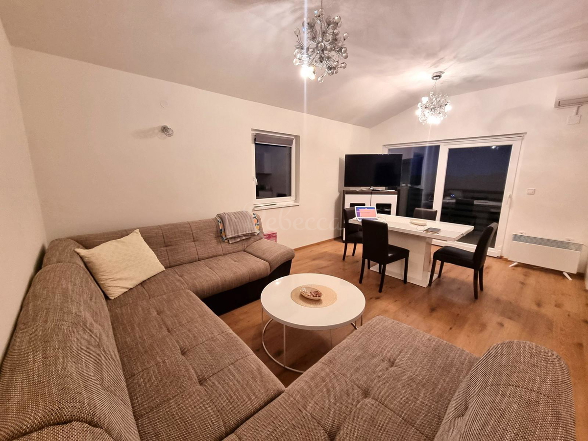 ISTRIA, BRTONIGLA, APPARTAMENTO 84 M2, 2 camere da letto + cameretta