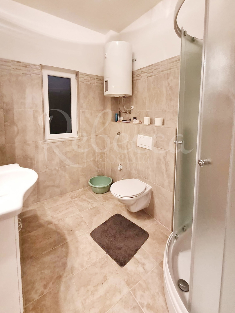 ISTRIA, BRTONIGLA, APPARTAMENTO 84 M2, 2 camere da letto + cameretta