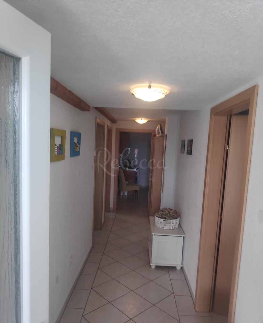 Palazzina, a 500 m dal mare, Medulin