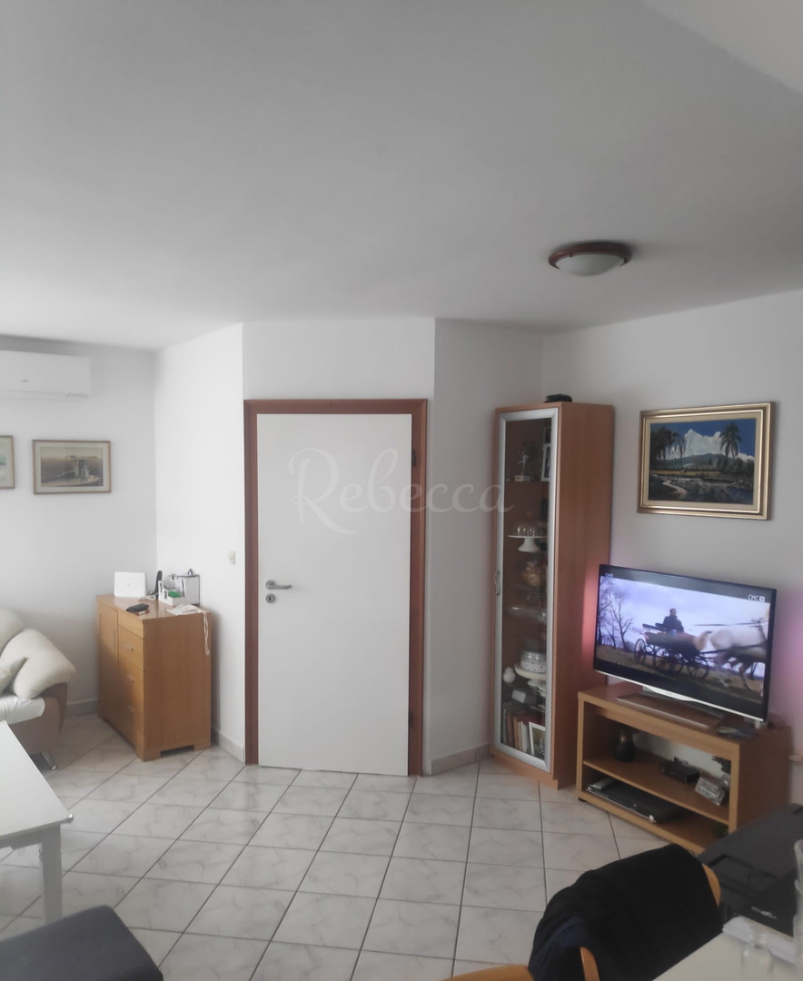 Palazzina, a 500 m dal mare, Medulin