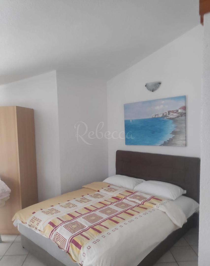 Palazzina, a 500 m dal mare, Medulin