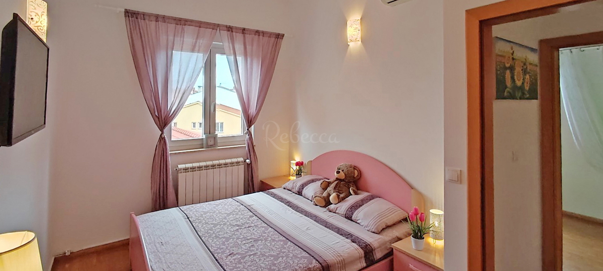 Appartamento duplex, 90 m2, 800 m dal mare, Veruda Porat