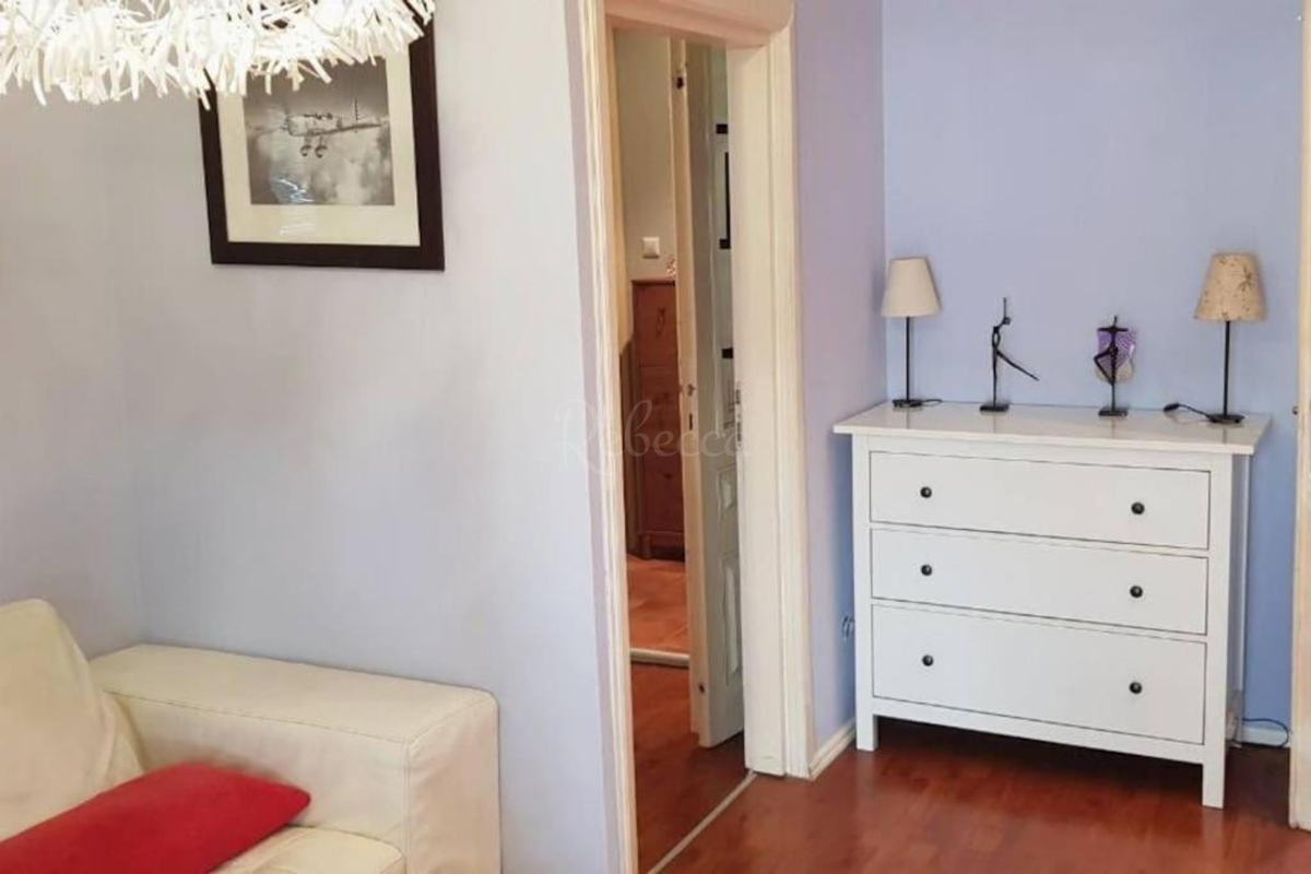 PULA, APPARTAMENTO, IN CENTRO, DUE UNITA'