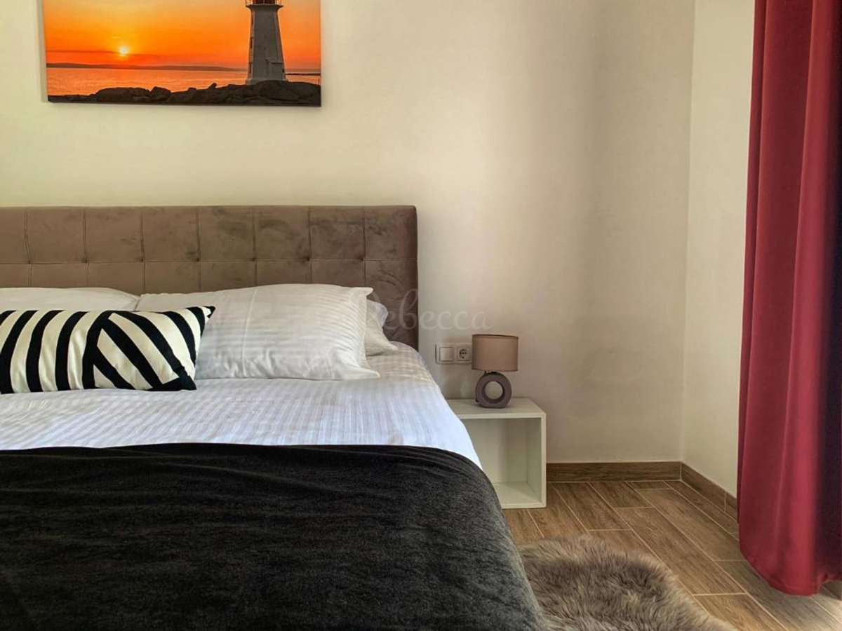 Istria, Pomer, casa con tre appartamenti e piscina