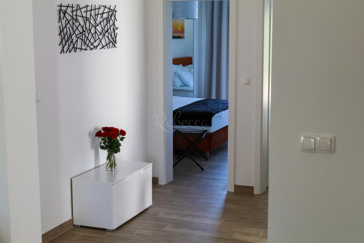 Istria, Pomer, casa con tre appartamenti e piscina