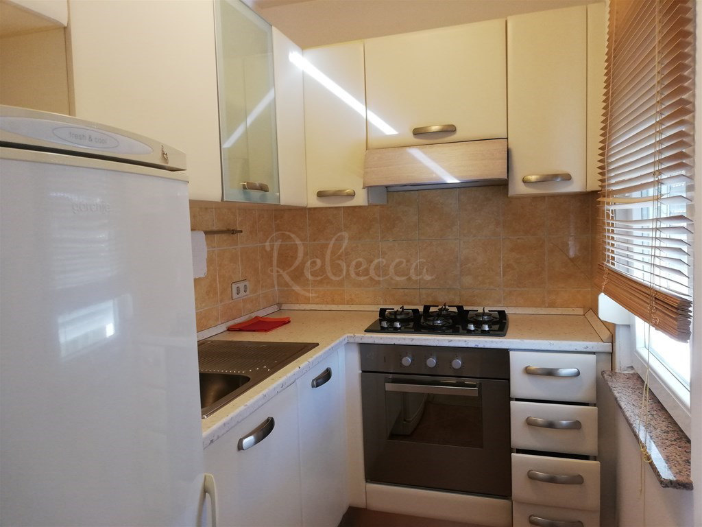 Appartamento al 1° piano, 2 camere da letto, 66 m2, Štinjan