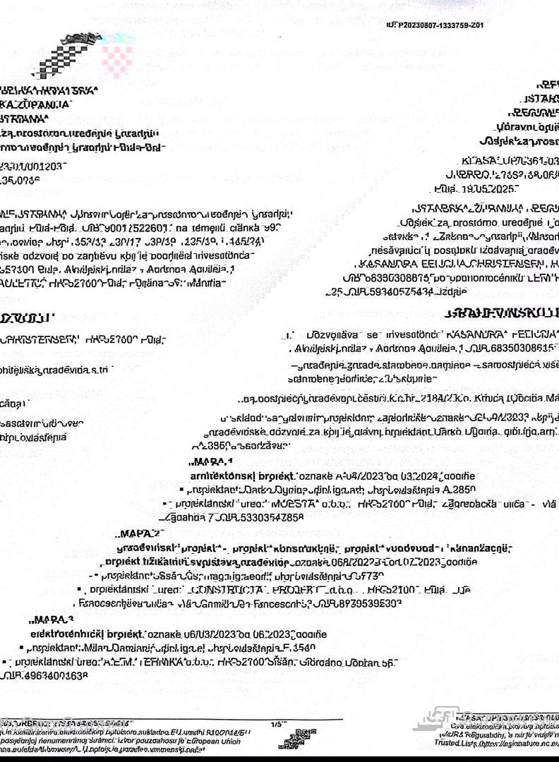 Peruški, terreno edificabile con permesso di costruzione per tre case di fila, vista mare