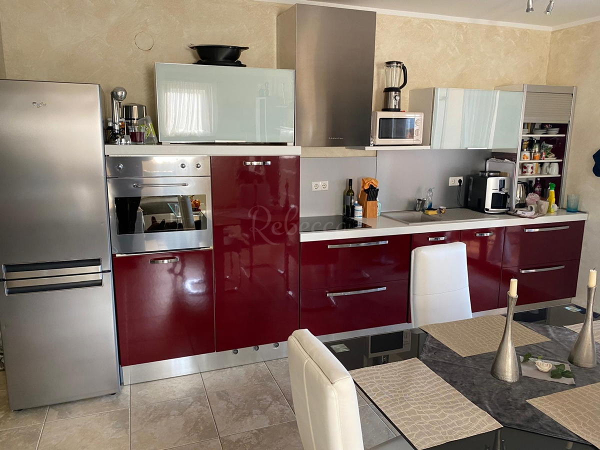 Appartamento bilocale con vista mare, Ližnjan