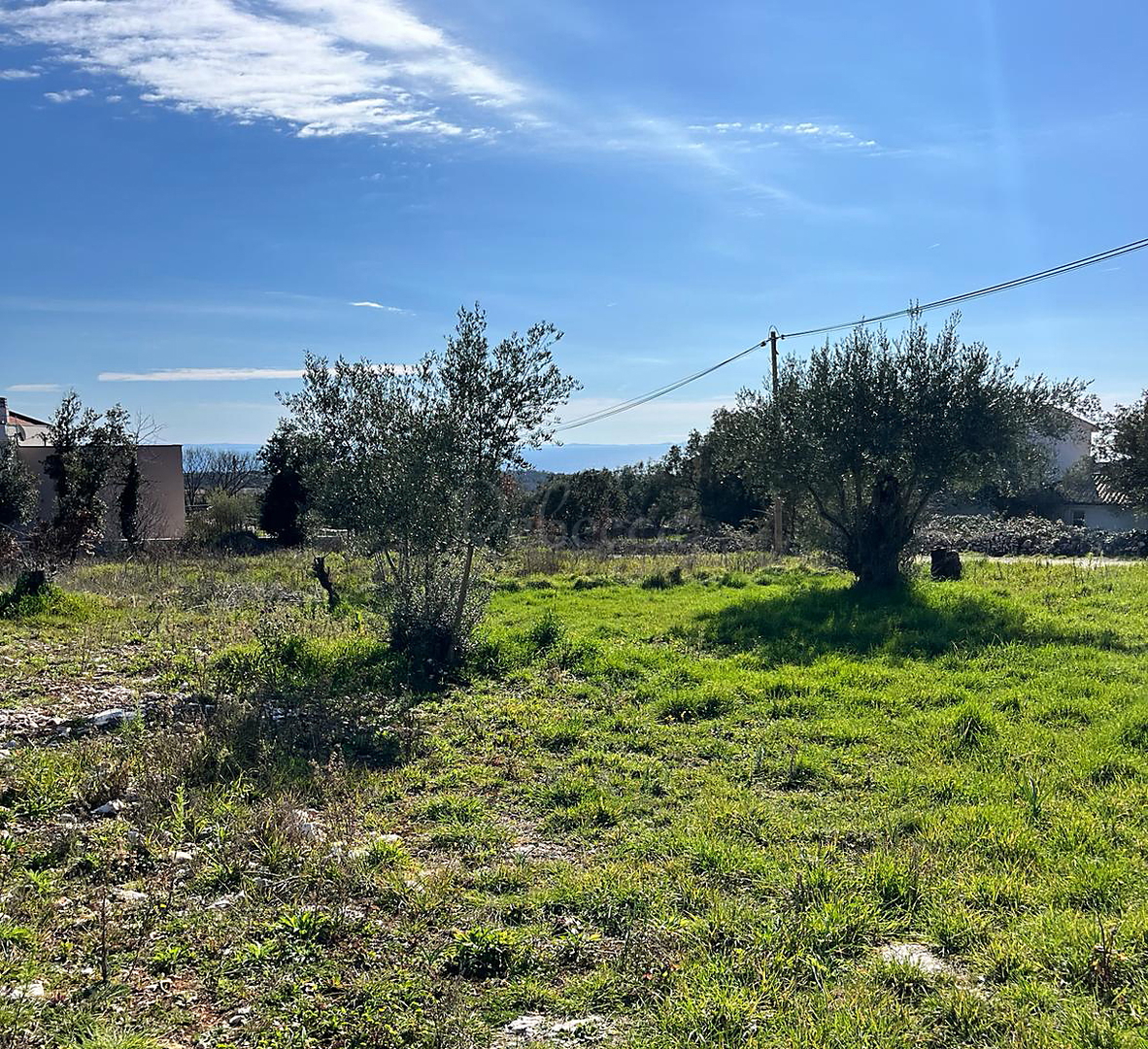 Peruški, terreno edificabile con vista mare