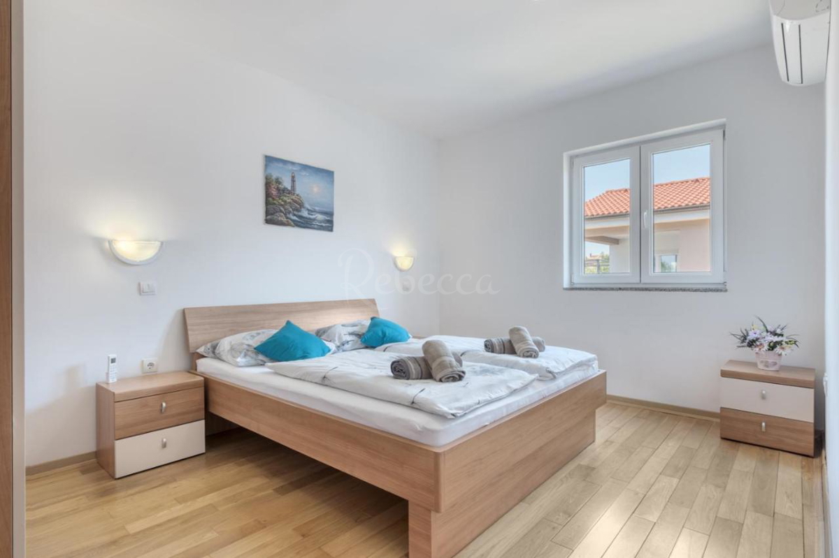 Villa con piscina, dintorni di Ližnjan