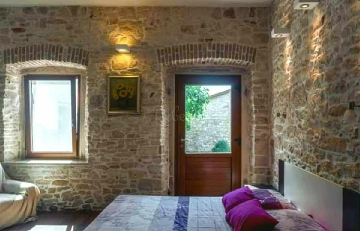 Casa a Medolino con vista mare