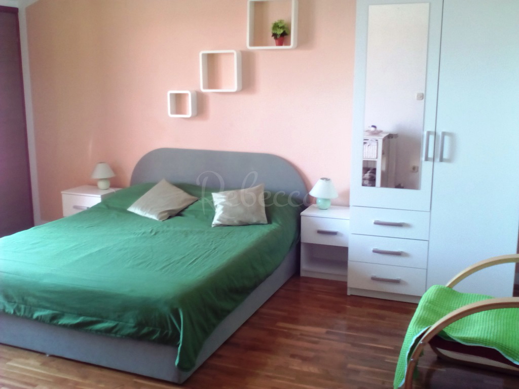 Palazzina, 330 m2, vista mare, Fasana