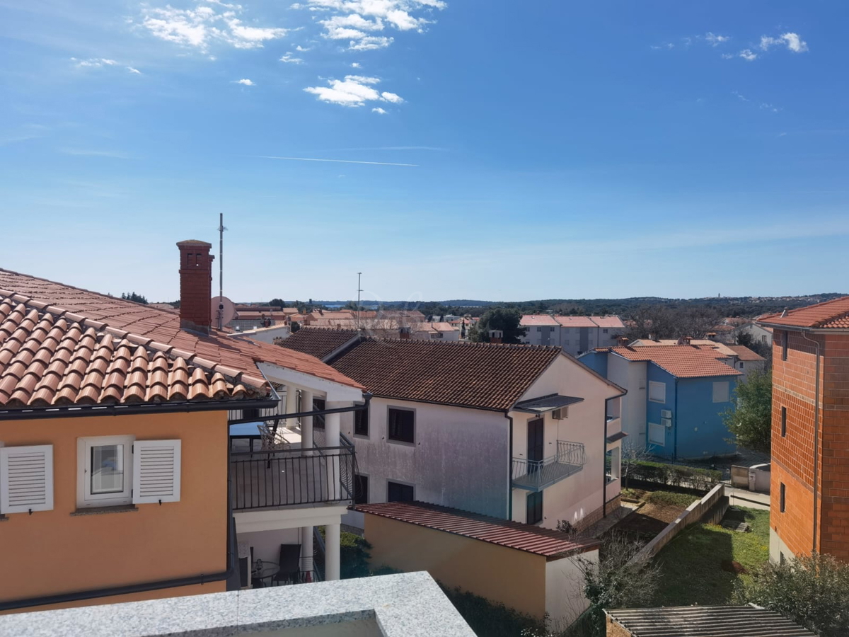 Medolino, palazzina