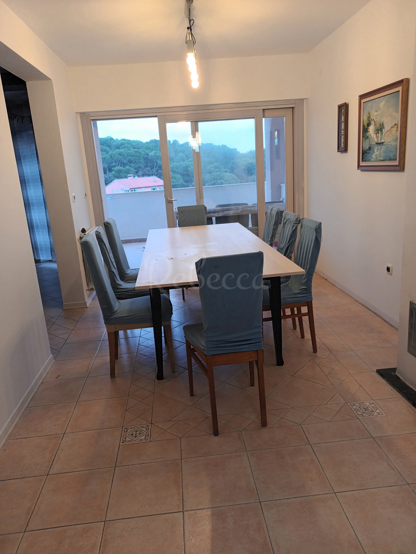 Appartamento duplex, vista mare, 187 m2, parcheggio, Vinkuran