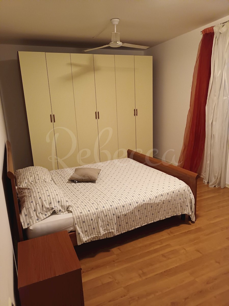 Appartamento duplex, vista mare, 187 m2, parcheggio, Vinkuran