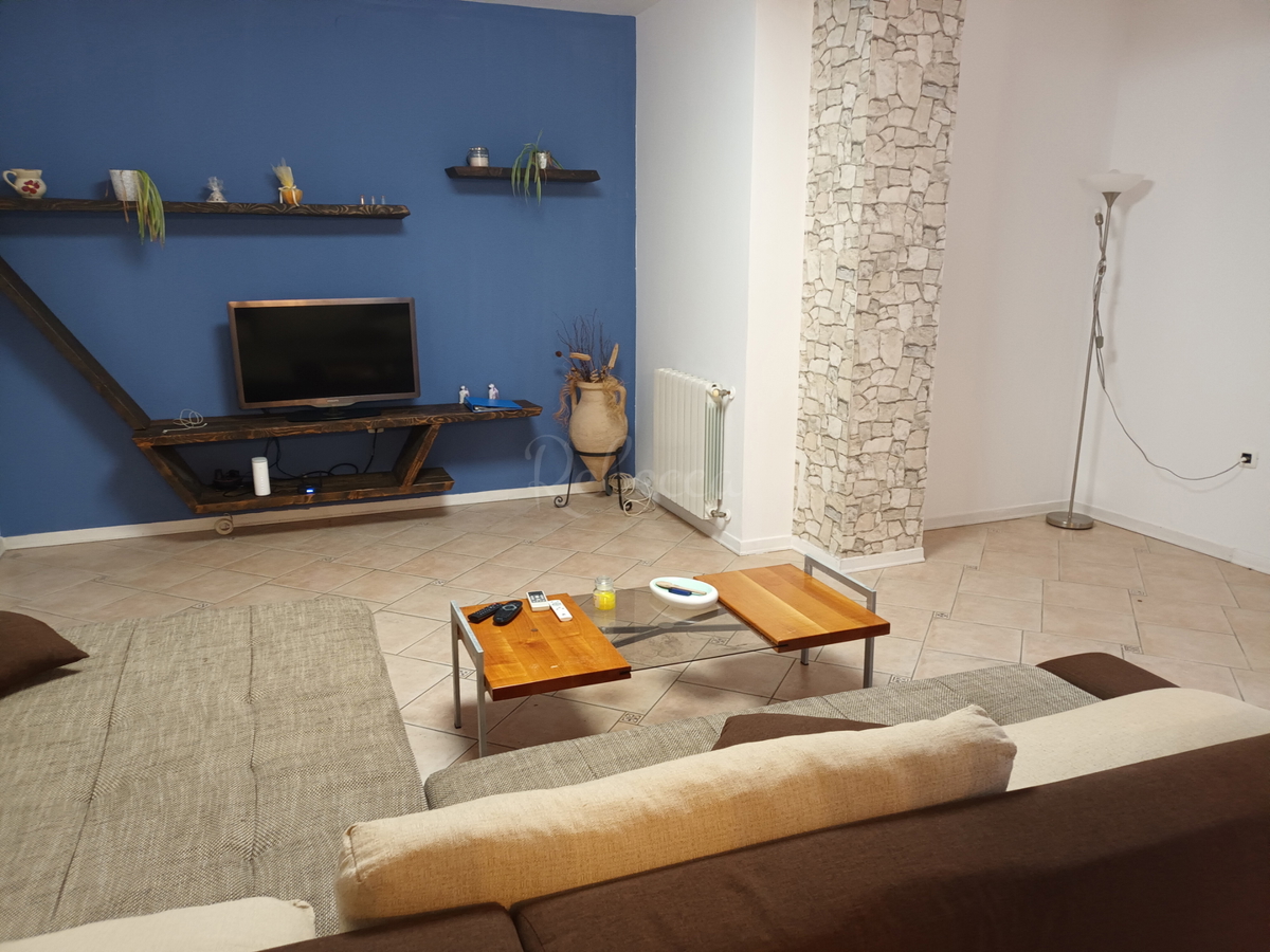 Appartamento duplex, vista mare, 187 m2, parcheggio, Vinkuran