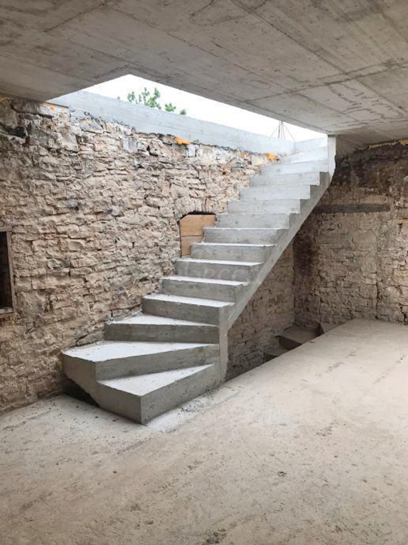 Casa in pietra d'Istria da ristrutturare, Canfanaro