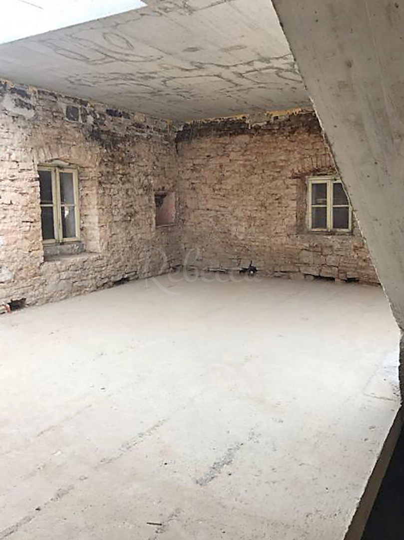 Casa in pietra d'Istria da ristrutturare, Canfanaro