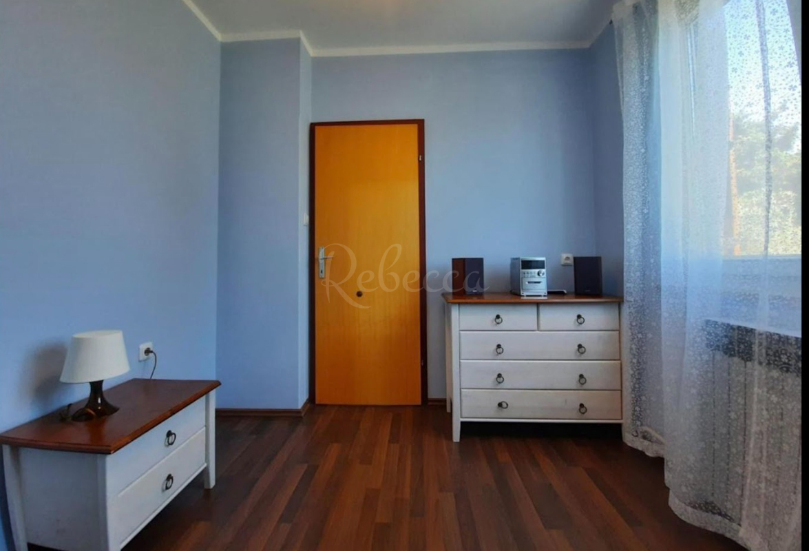 Casa bifamiliare, 150 m2, vicino al mare. Premantura
