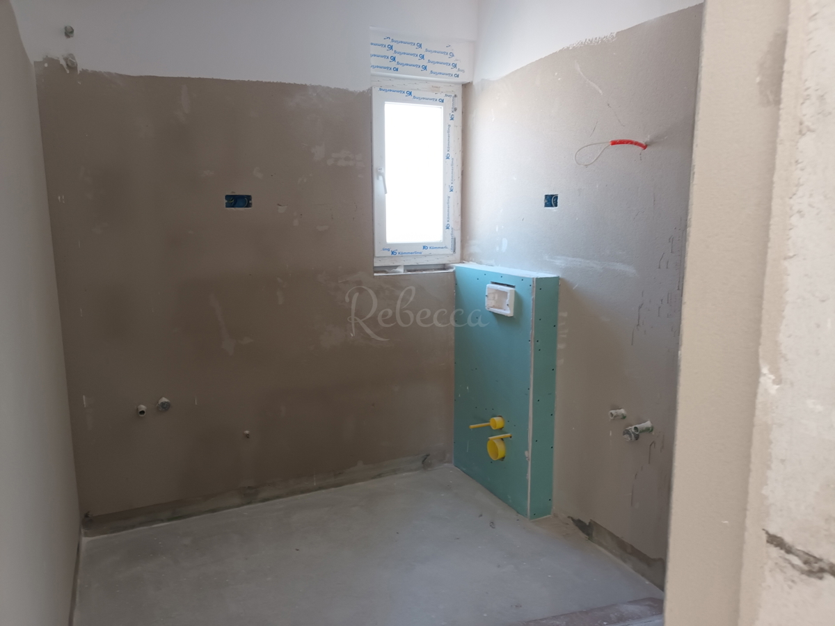 Appartamento secondo piano, 58,50 m2, 2 camere da letto, parcheggio, Valdebek