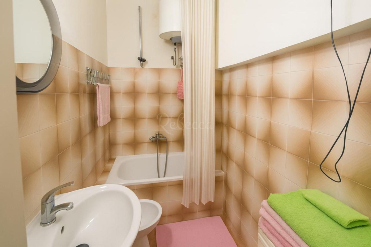 Appartamento 67 m2, balcone, centro, Pola