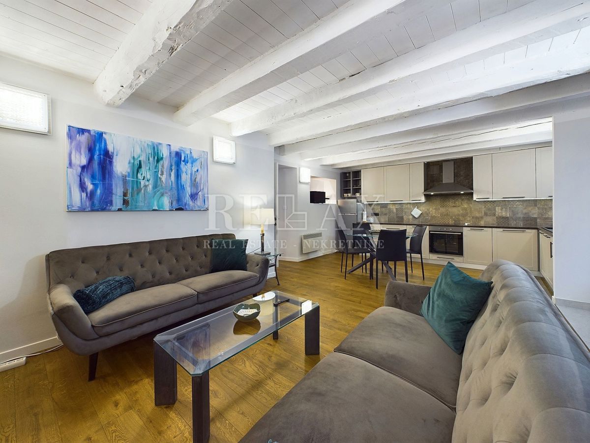 Dramalj - Casa di pietra ristrutturata con vista