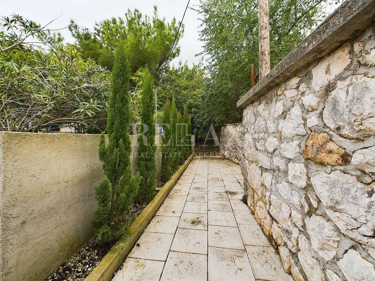 Dramalj - Casa di pietra ristrutturata con vista