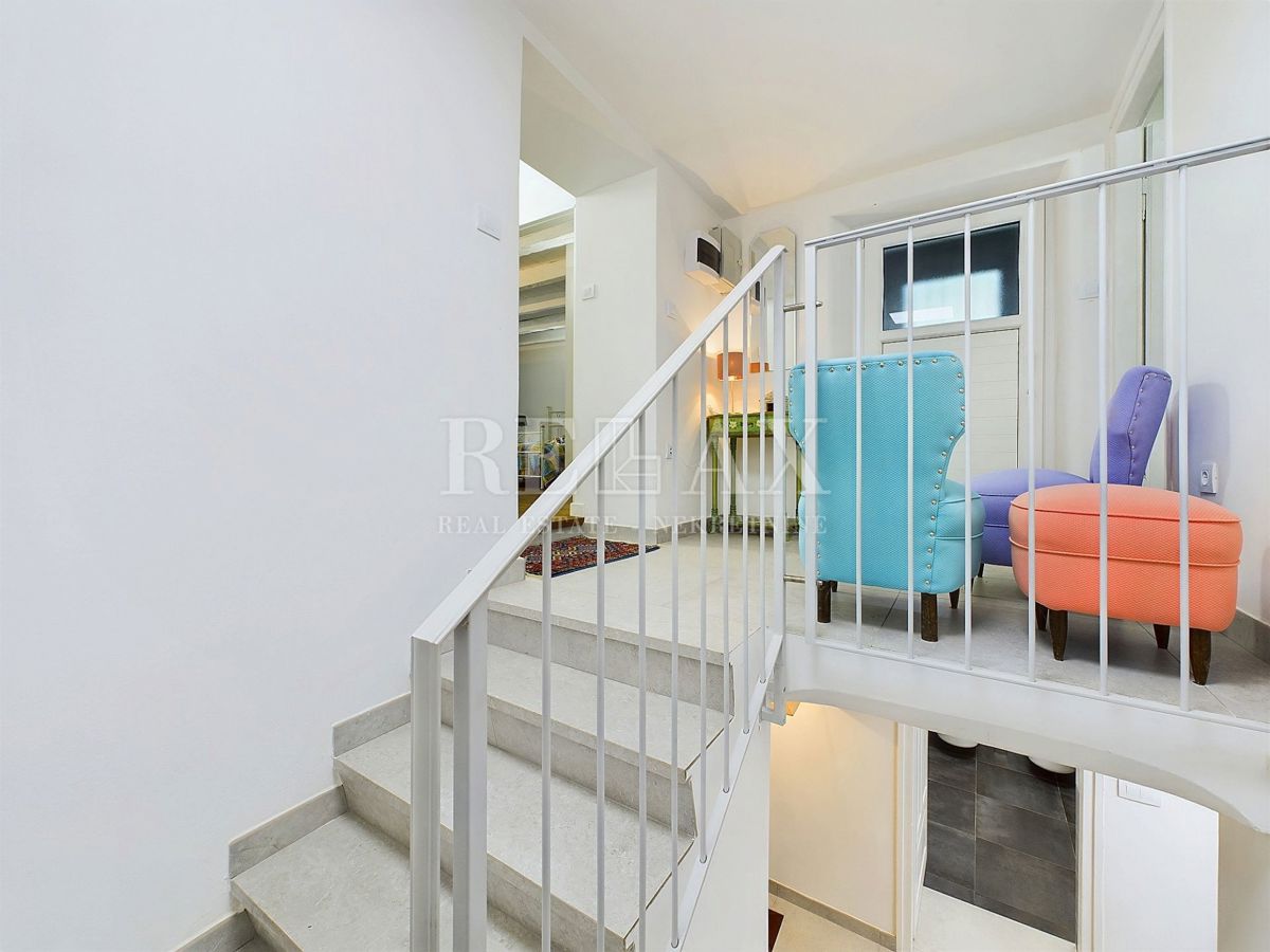 Dramalj - Casa di pietra ristrutturata con vista