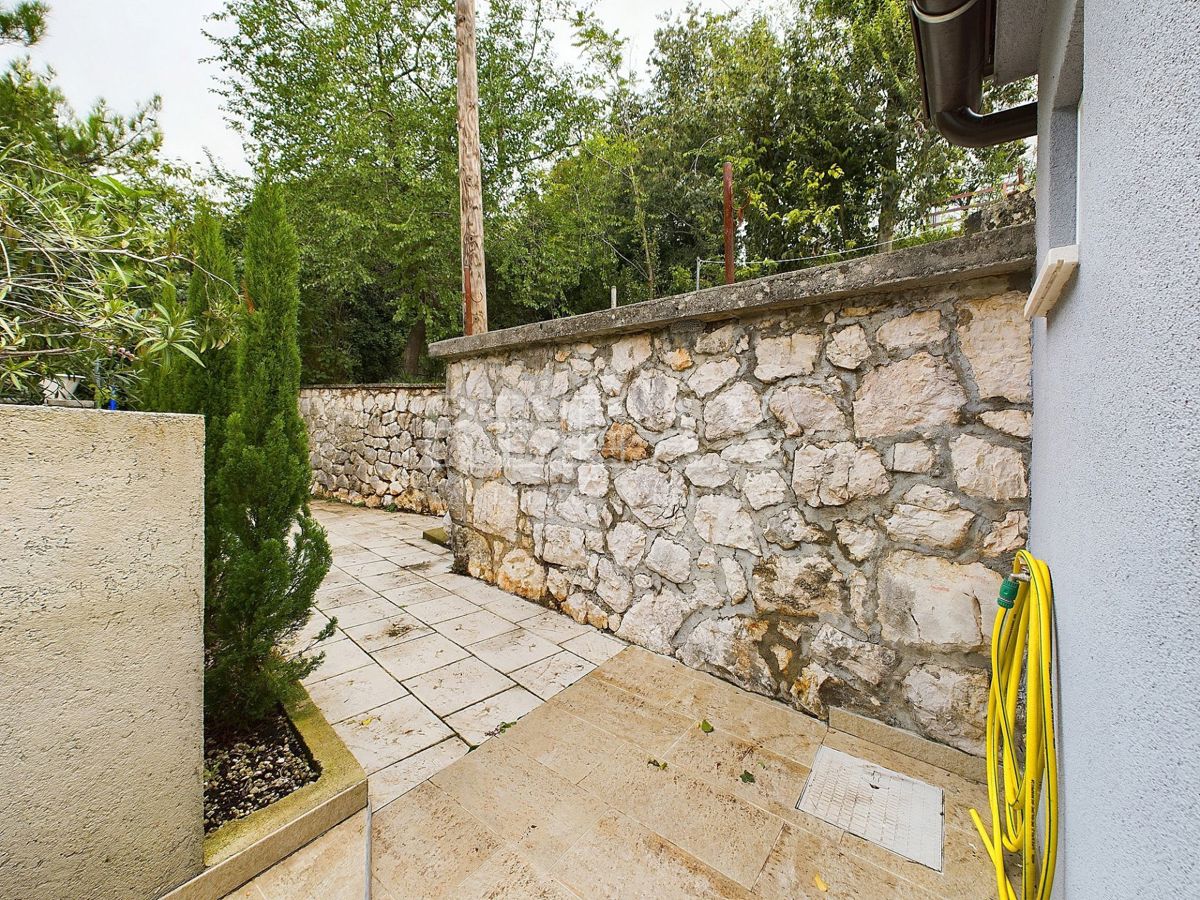 Dramalj - Casa di pietra ristrutturata con vista