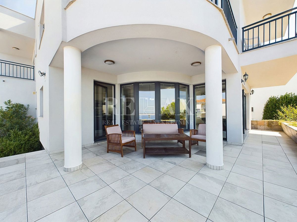 Crikvenica - villa con piscina e vista mare