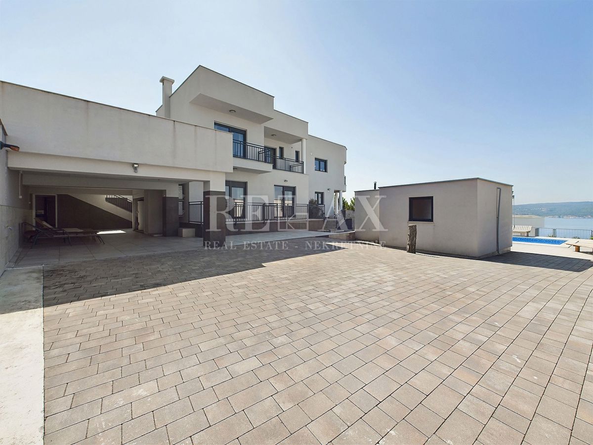 Crikvenica - villa con piscina e vista mare