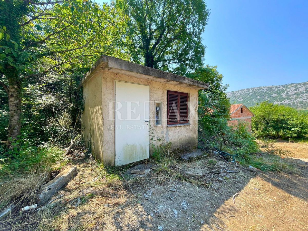 Bribir - iniziata la costruzione con un giardino