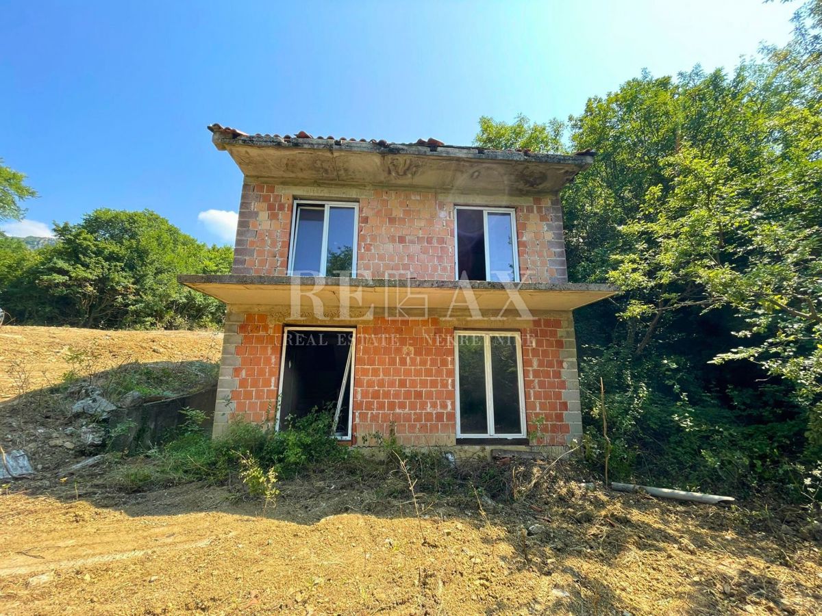 Bribir - iniziata la costruzione con un giardino