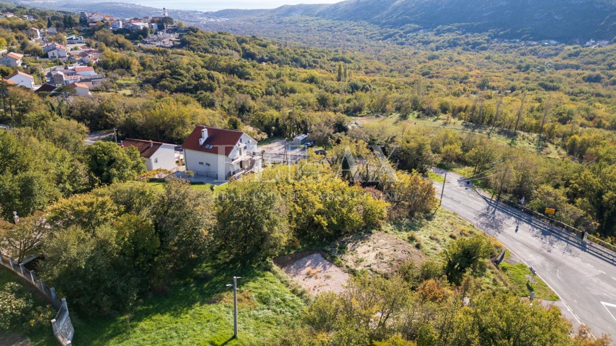 Bribir - terreno edificabile vicino al centro