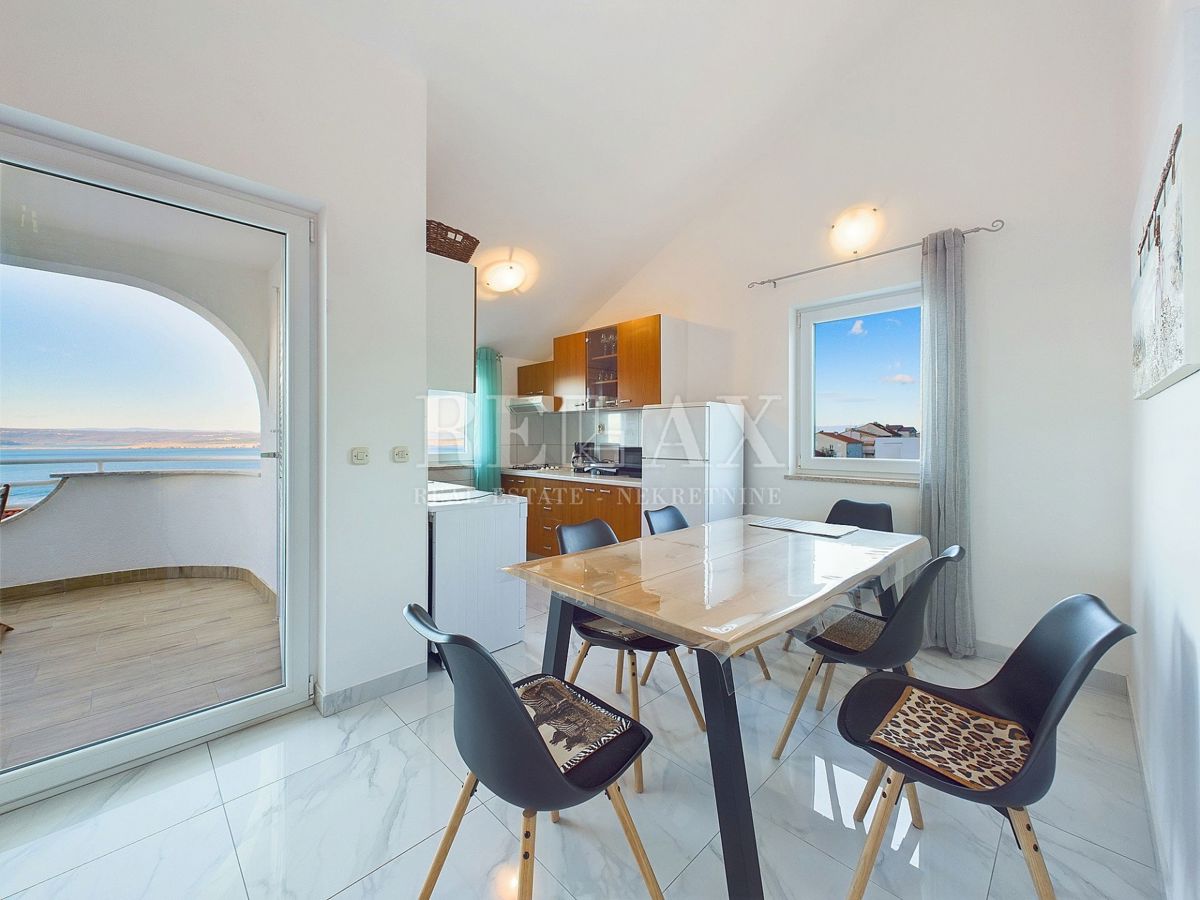 Dramalj - appartamento duplex con vista panoramica sul mare